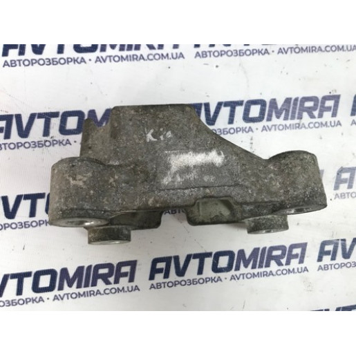 Кронштейн МКПП Hyundai i30 1.6 CRDI 2007-2012 4312223021
